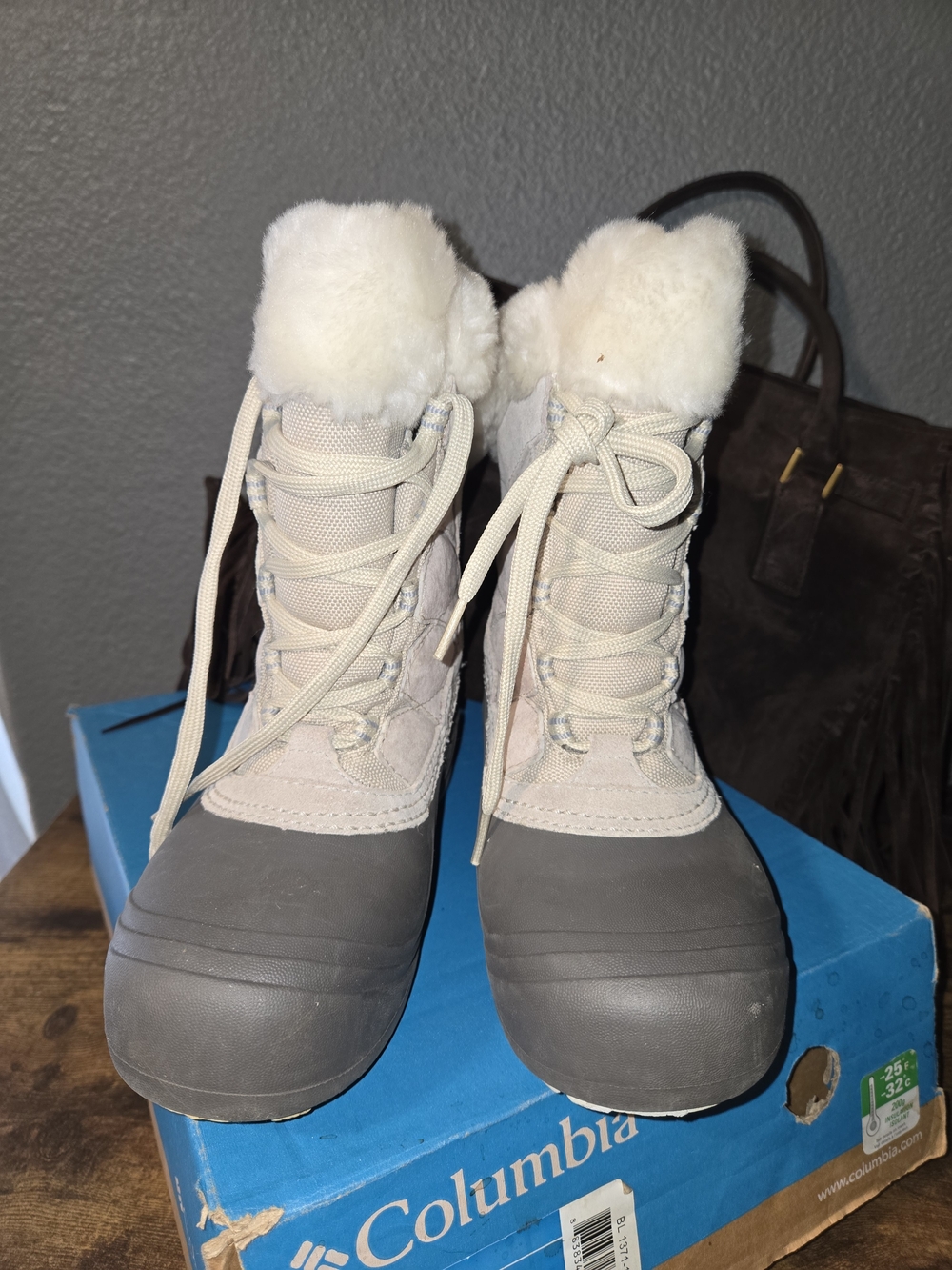 Columbia Cream and Gray Women's Insulated Winter Boots with Faux Fur Cuff